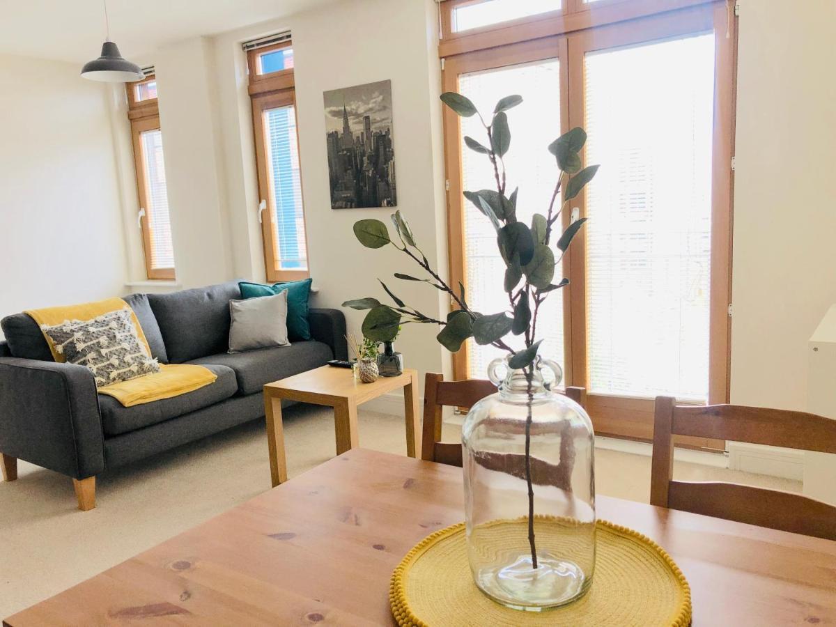 Centre Of Birmingham, 2 Bedroom - Perfect For Families, Group, Or Business المظهر الخارجي الصورة